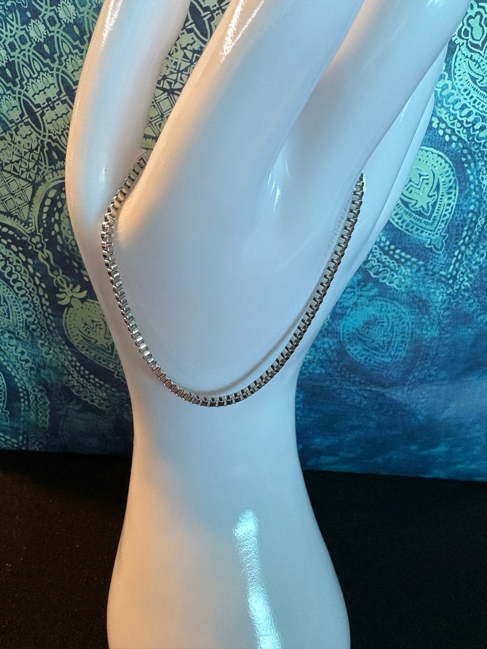Silver Tone Box Chain Bracelet